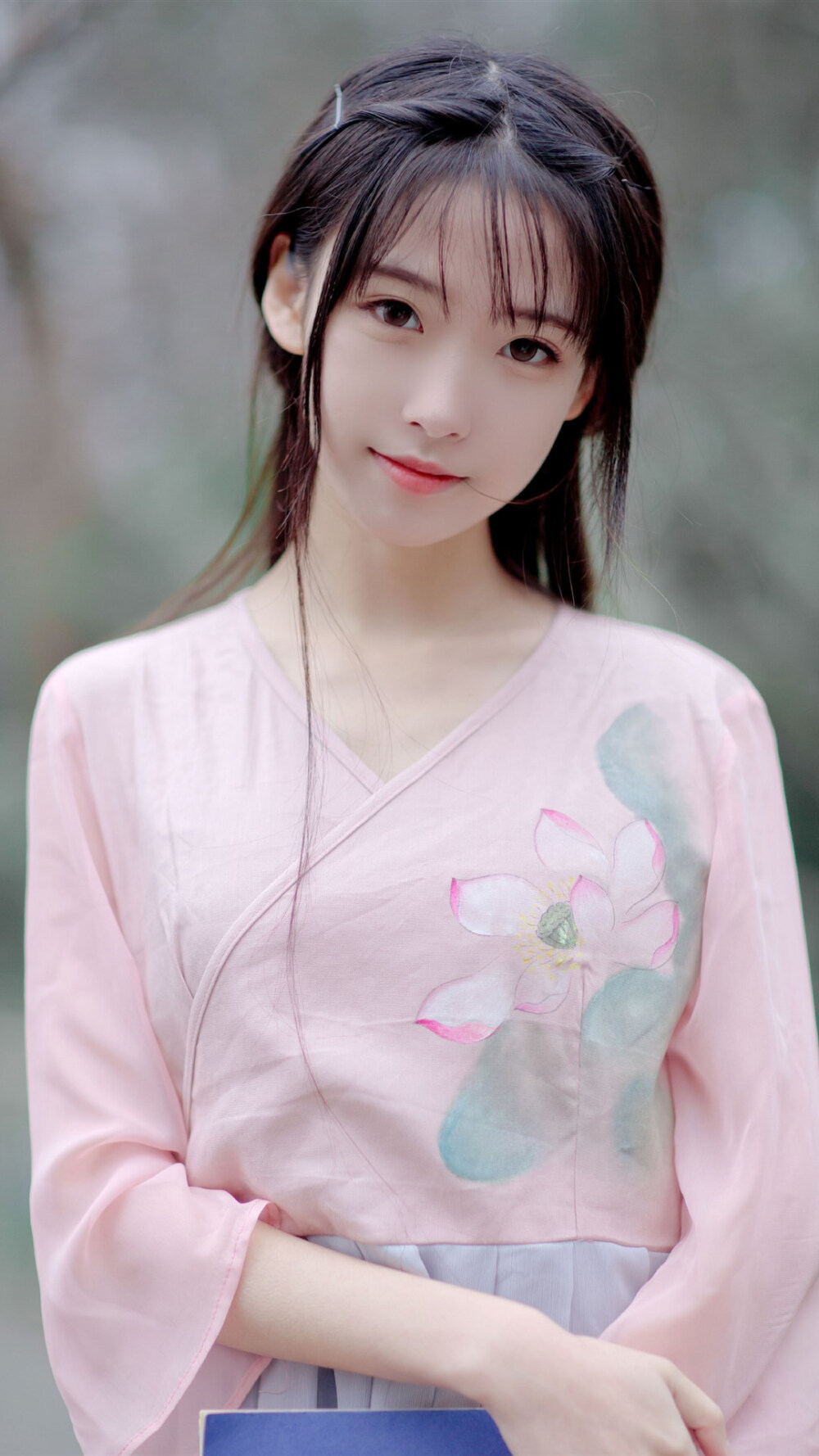 我们花房约会无删减